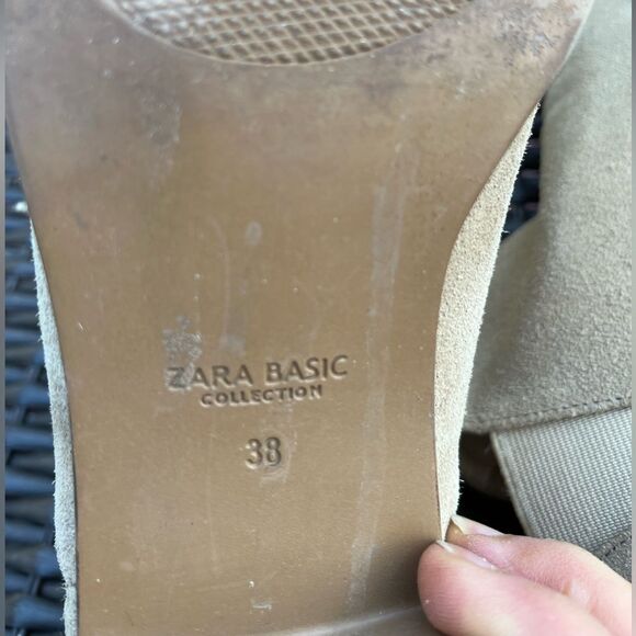 Zara Light Beige/Cream Suede Ankle Booties, Elastic Side Inserts Size 38 - Picture 12 of 13